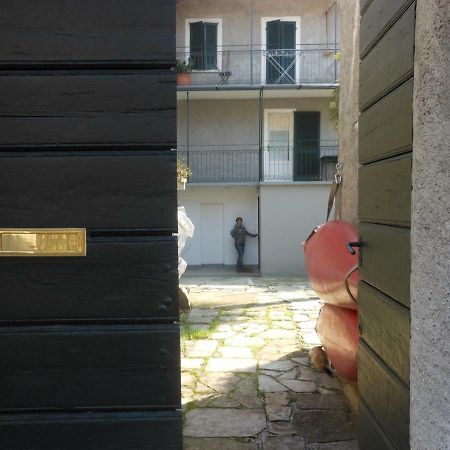 Il Vecchio Cortile Apartment Mandello del Lario Bagian luar foto