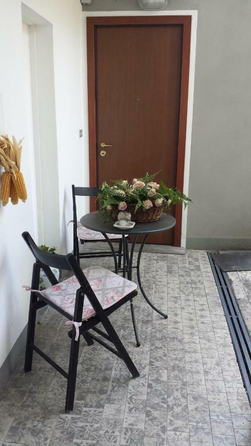Il Vecchio Cortile Apartment Mandello del Lario Bagian luar foto
