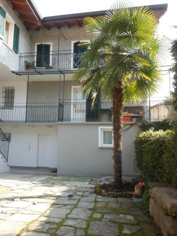 Il Vecchio Cortile Apartment Mandello del Lario Bagian luar foto