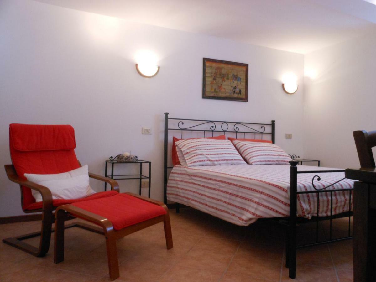 Il Vecchio Cortile Apartment Mandello del Lario Bagian luar foto