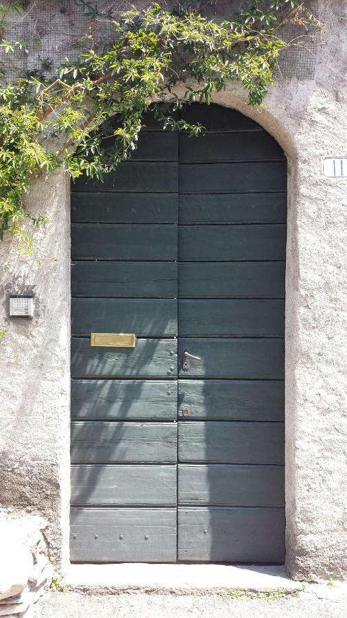 Il Vecchio Cortile Apartment Mandello del Lario Bagian luar foto